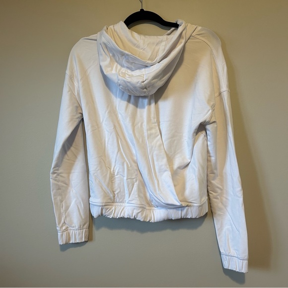 Lululemon Twisted & Tucked Pullover
White - Picture 5 of 8